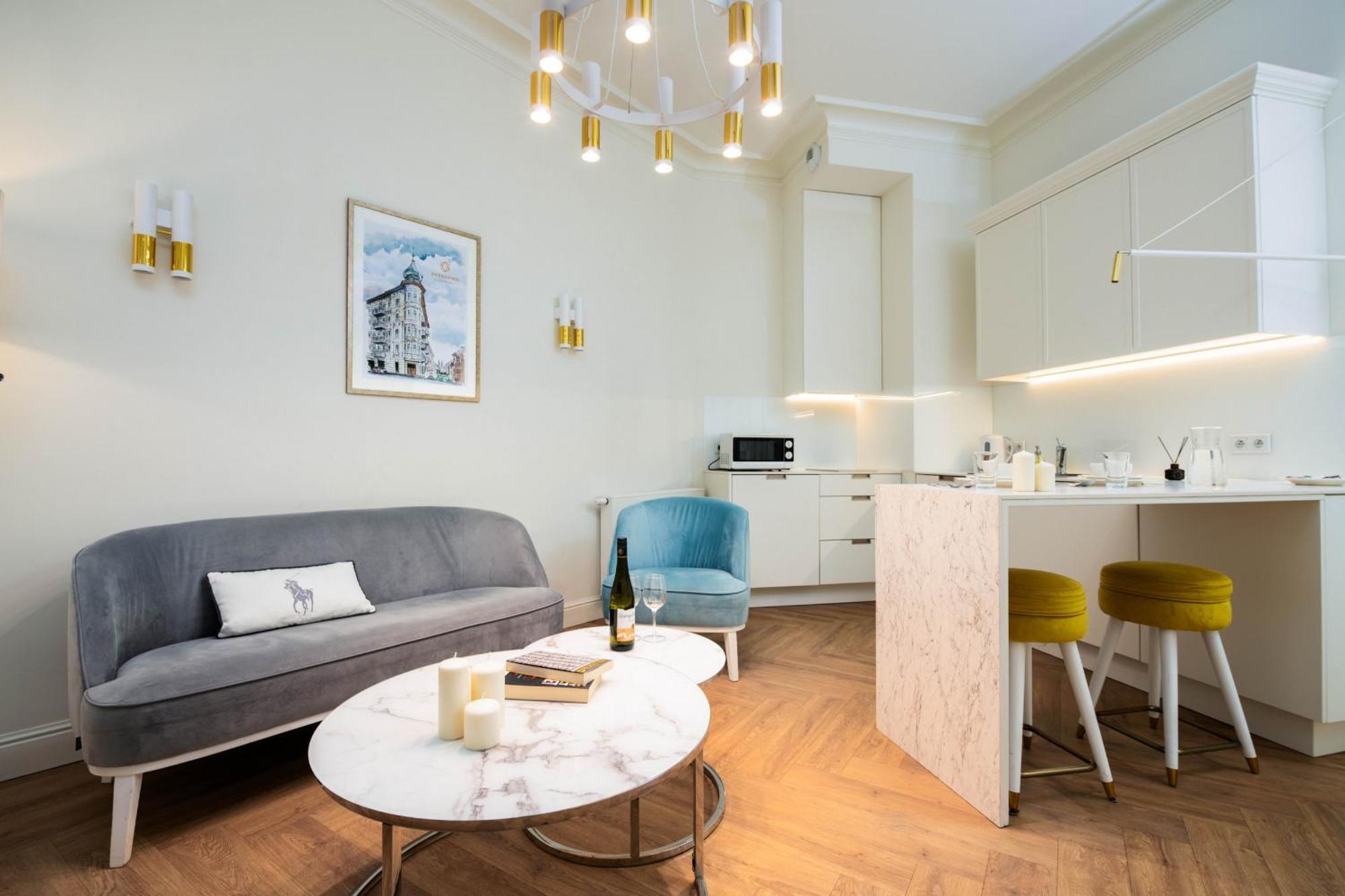 Zelazko - Downtown Studio, Location By Rentujemy * Poznań